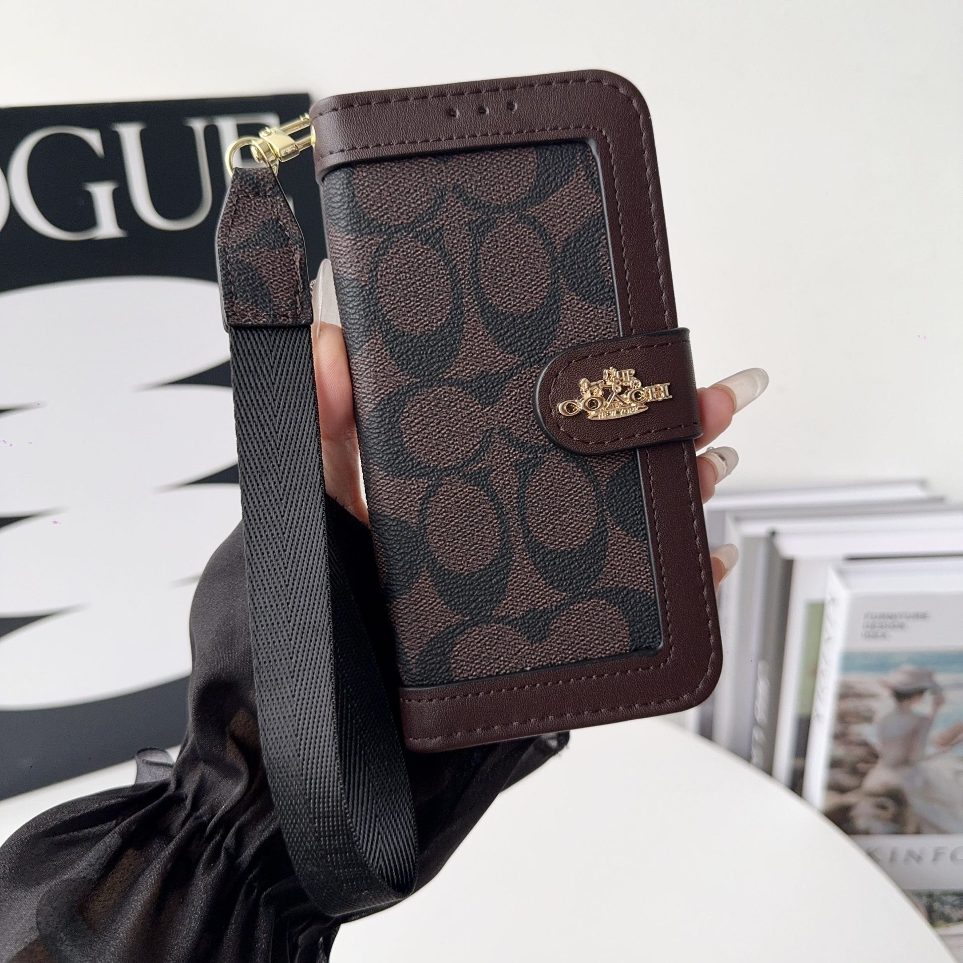 Coach Wallet Case with Card Slots for iPhone 17 17 Pro 17 Pro Max 17 Air